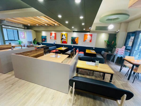 森林小徑文心店用餐環境